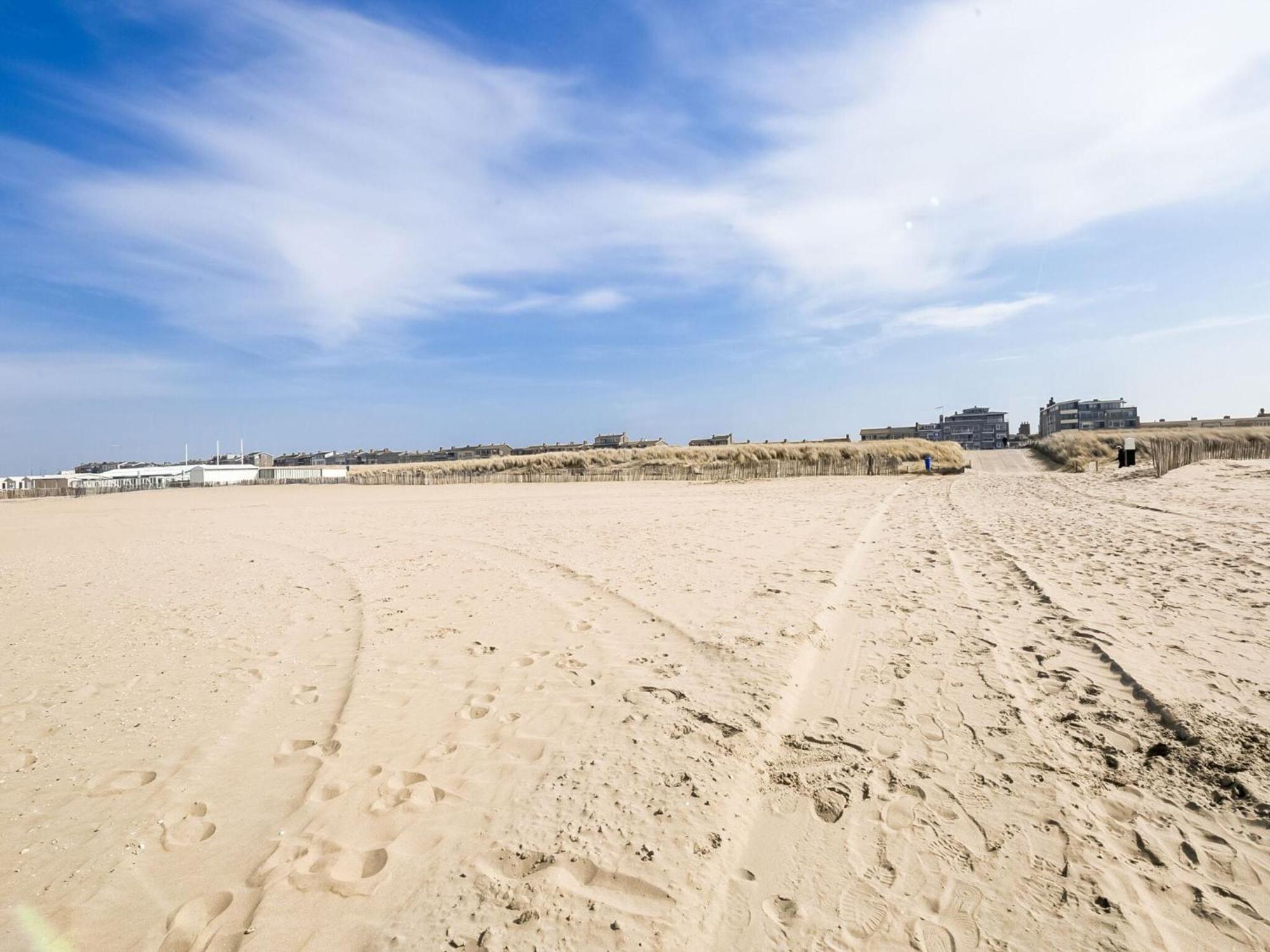 Apartment With Sea View And Parking In Katwijk Aan Zee Zewnętrze zdjęcie
