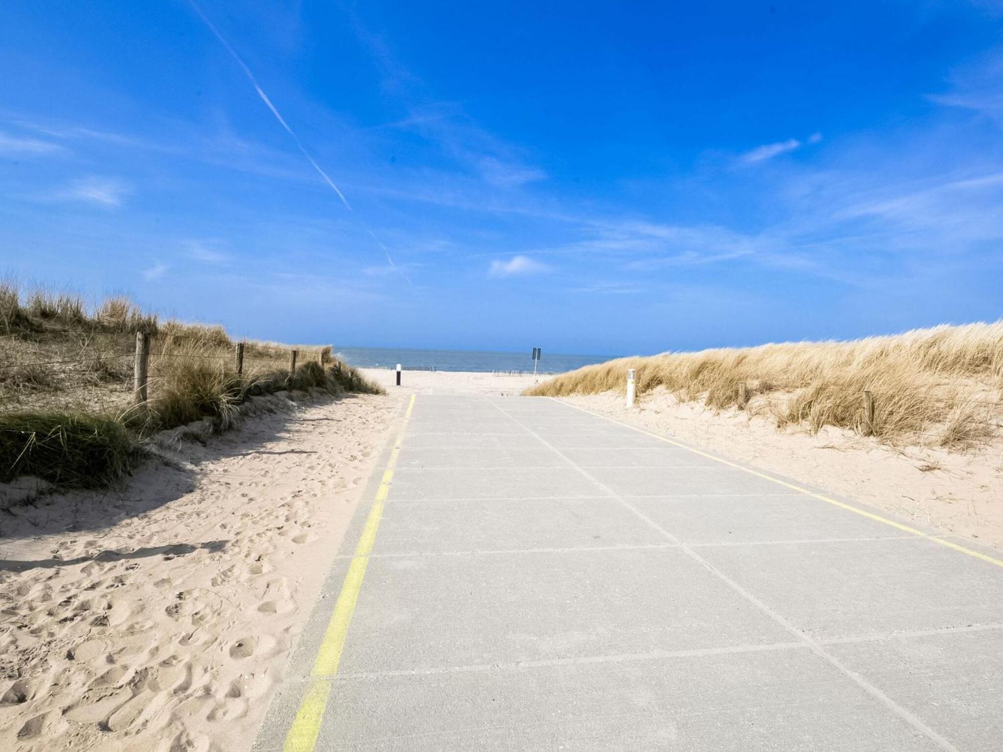 Apartment With Sea View And Parking In Katwijk Aan Zee Zewnętrze zdjęcie